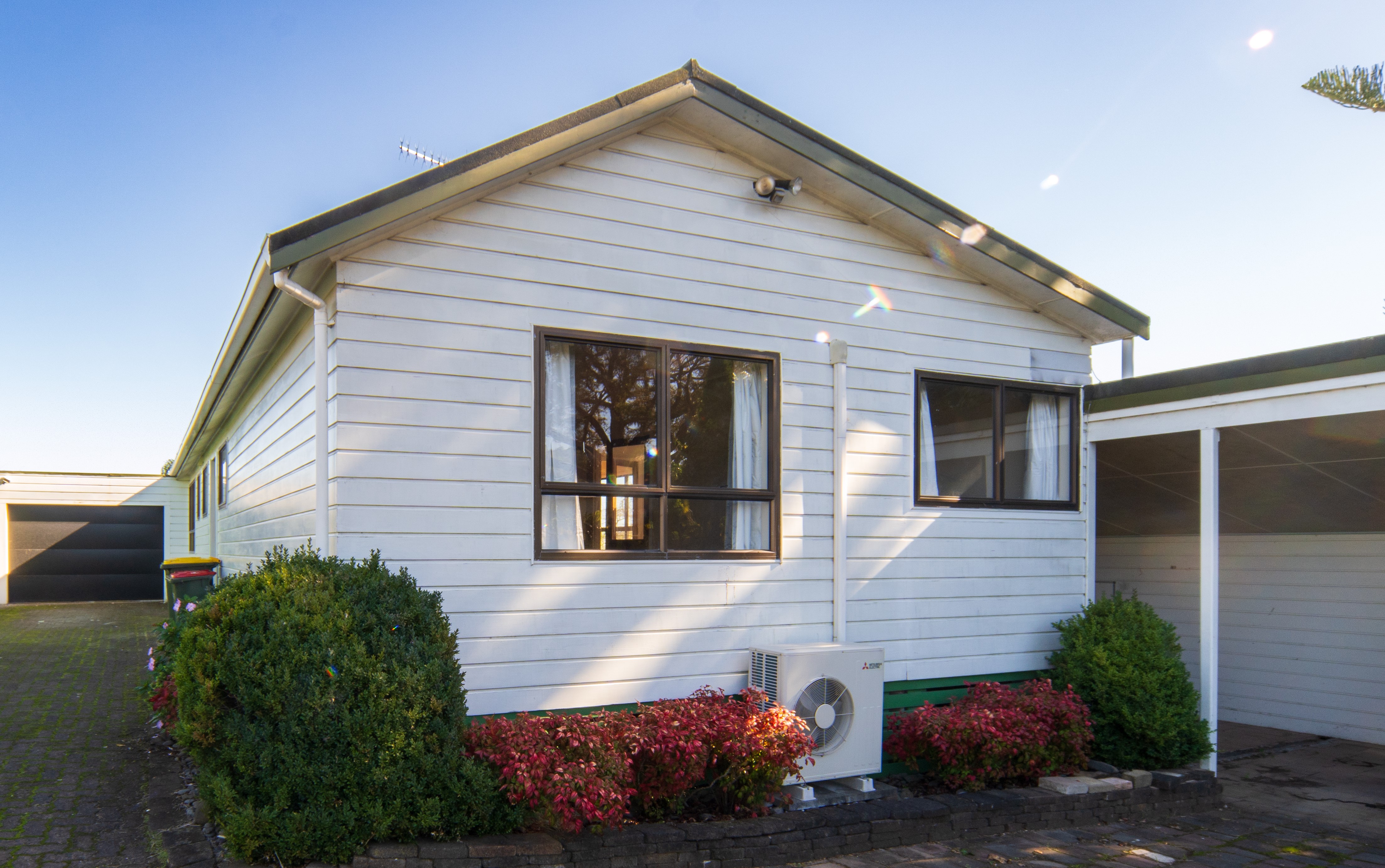 2 Highland Drive