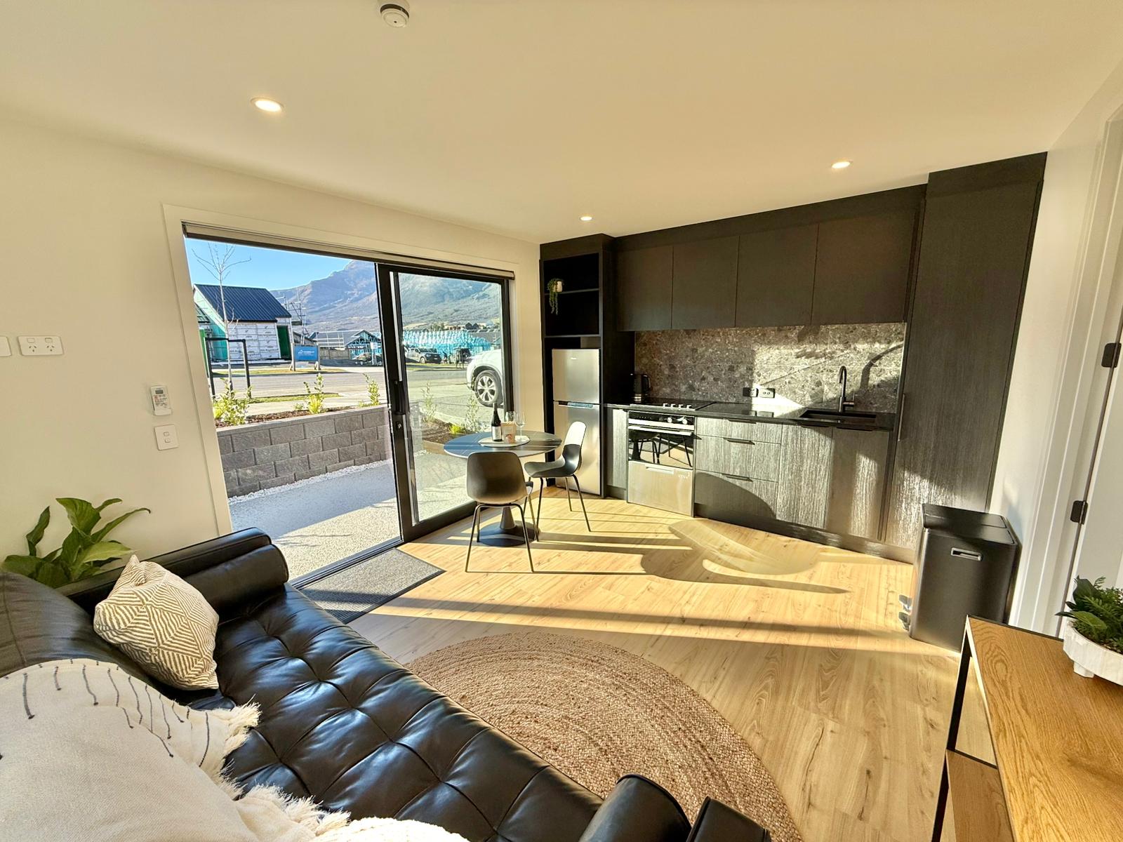 A/148 Howden Drive