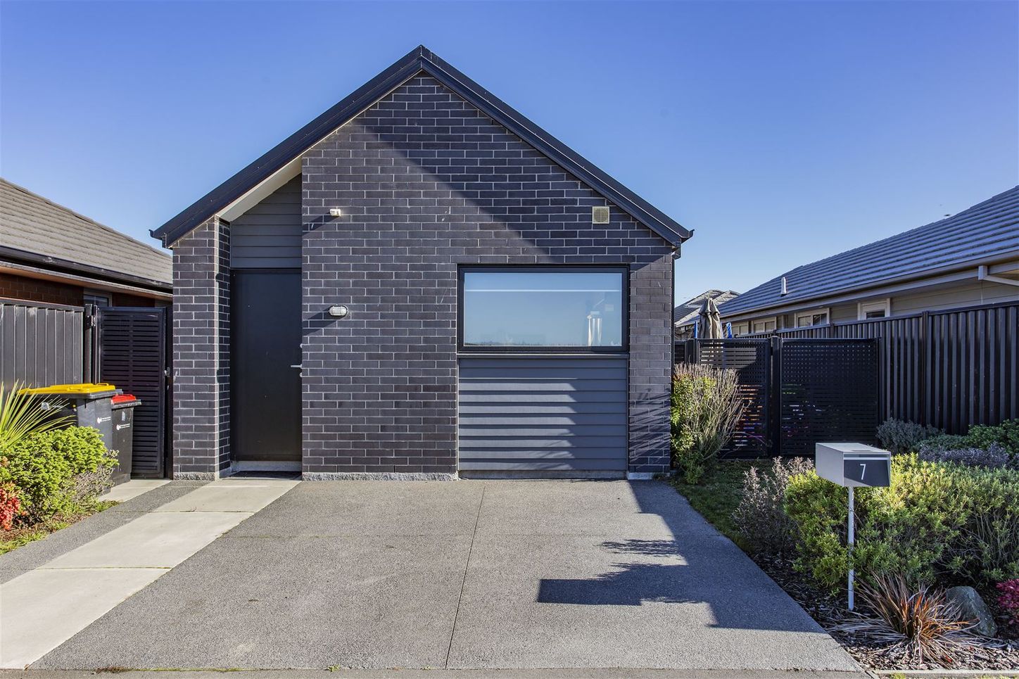 7 Hancox Street