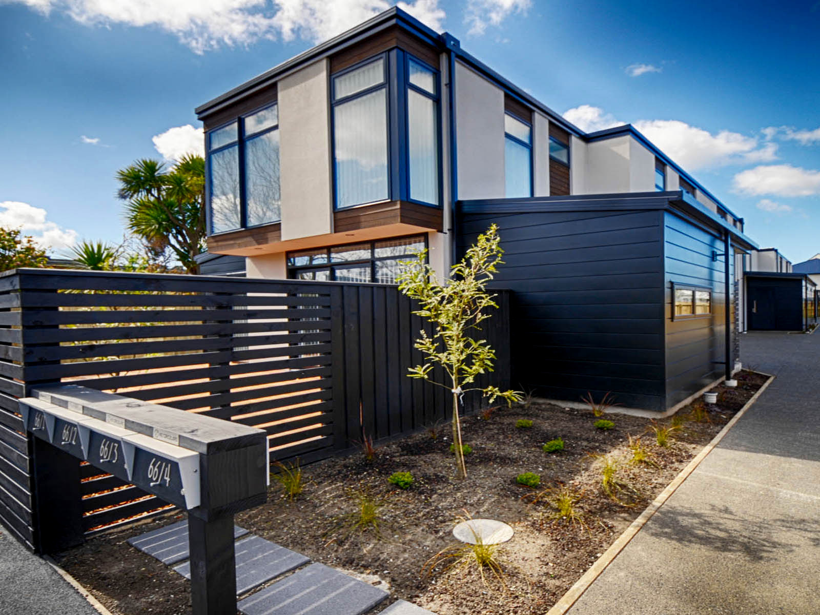 1/66 Bishop Street